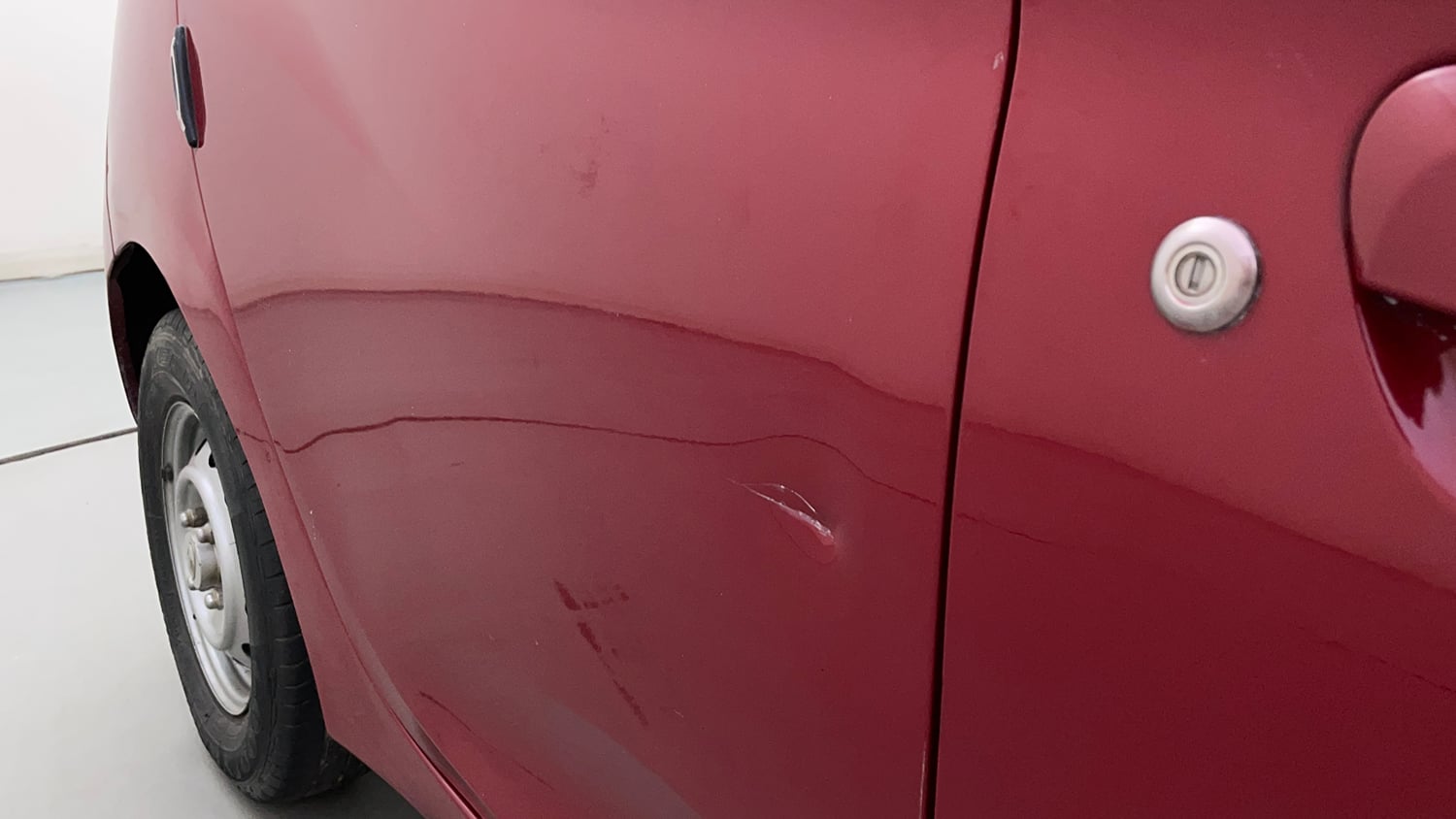 Used 2016 Hyundai Eon D-Lite + Petrol Manual dents MINOR DENT