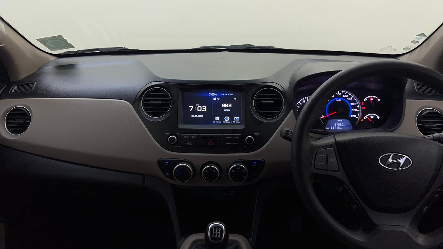 Used 2019 Hyundai Grand i10 Sportz 1.2 Kappa VTVT Petrol Manual interior MUSIC SYSTEM & AC CONTROL VIEW