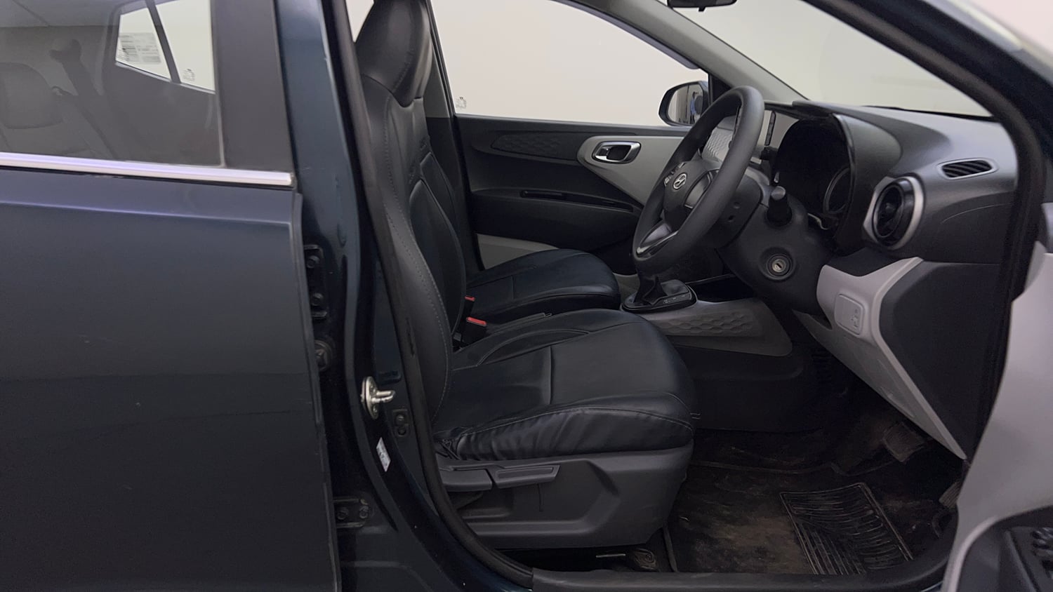 Used 2021 Hyundai Grand i10 Nios Sportz AMT 1.2 Kappa VTVT Petrol Automatic interior RIGHT SIDE FRONT DOOR CABIN VIEW