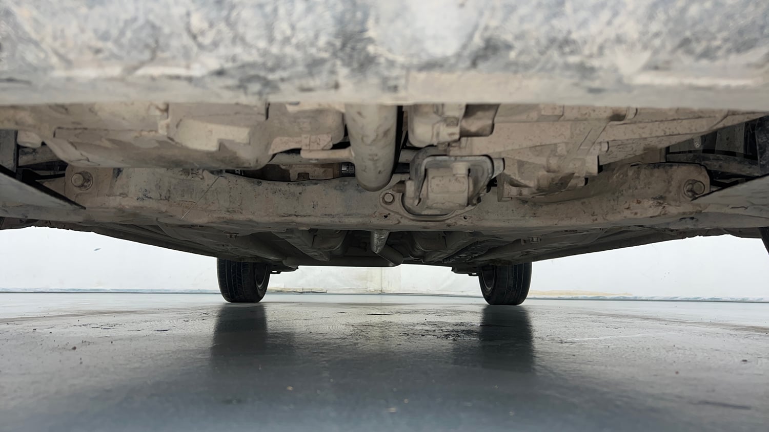 Used 2017 Hyundai Elite i20 Asta 1.4 CRDI (O) Diesel Manual extra FRONT LEFT UNDERBODY VIEW