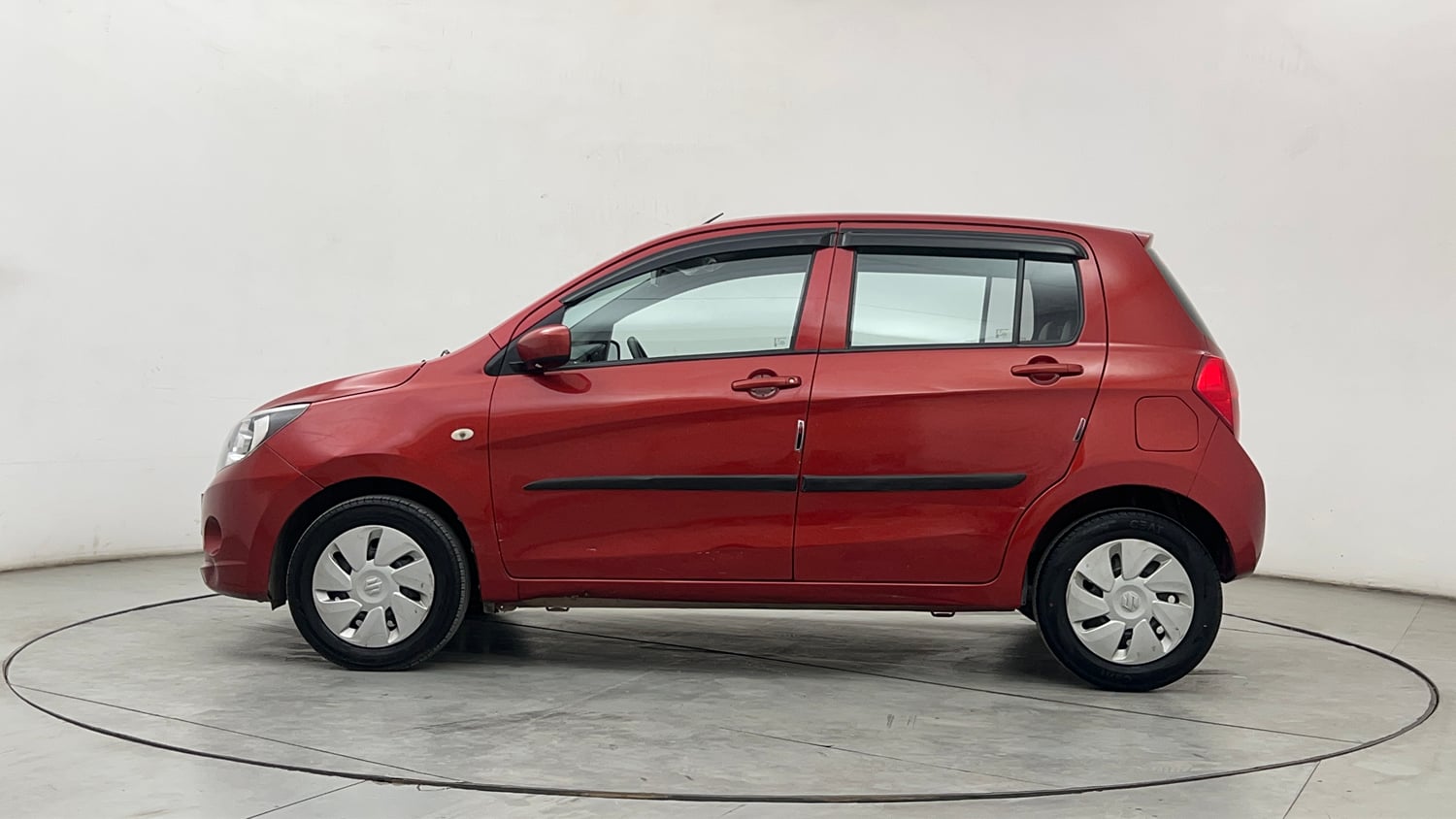 Used 2015 Maruti Suzuki Celerio VXi Petrol Manual exterior LEFT SIDE VIEW