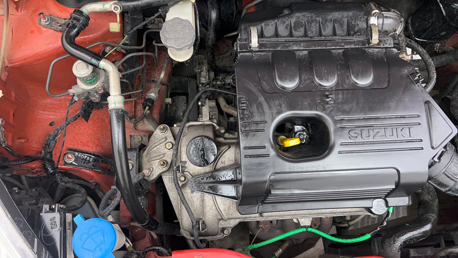 Used 2015 Maruti Suzuki Celerio VXi Petrol Manual engine ENGINE RIGHT SIDE VIEW