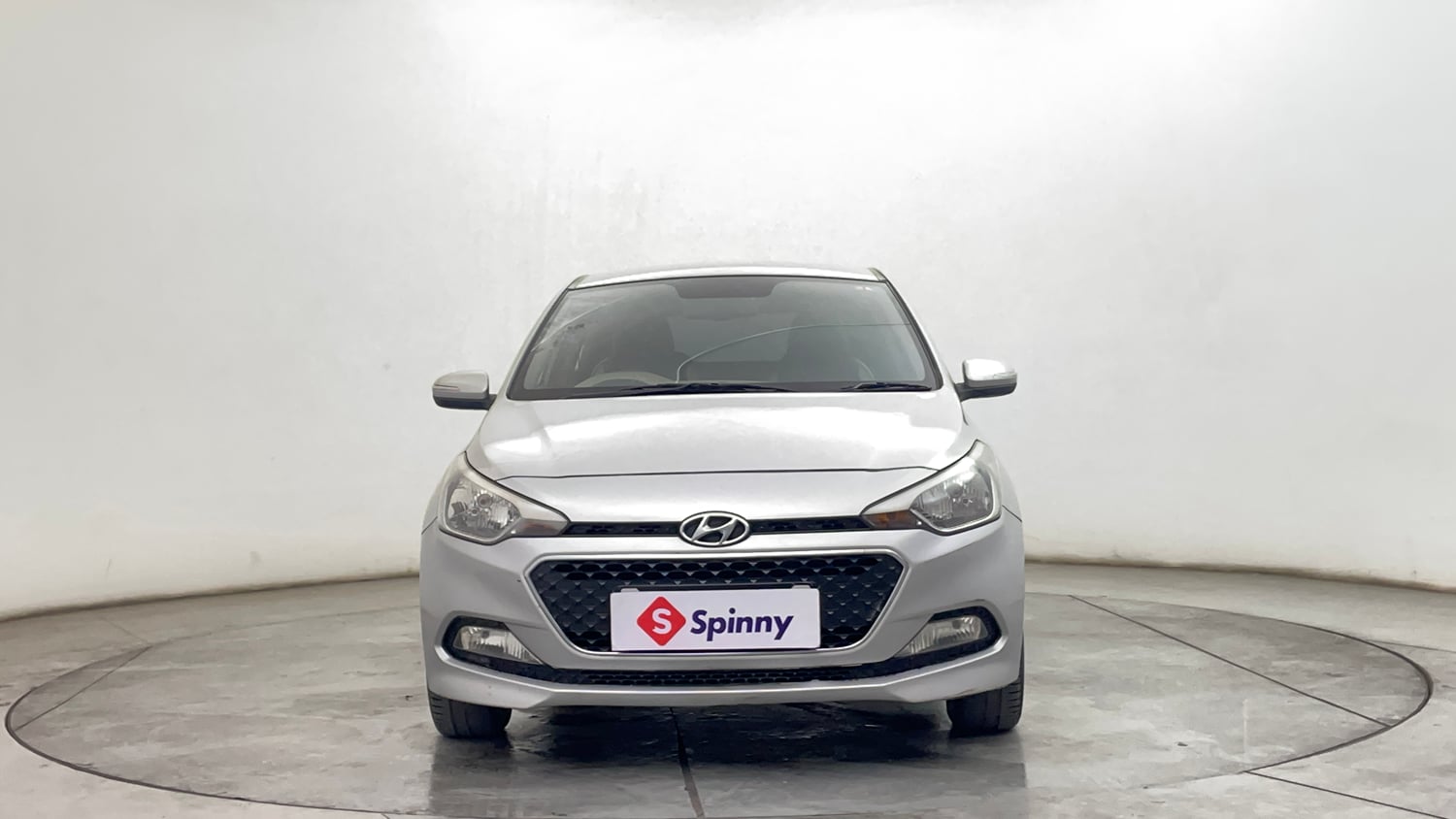 Used 2016 Hyundai Elite i20 Sportz 1.4 CRDI Diesel Manual exterior FRONT VIEW