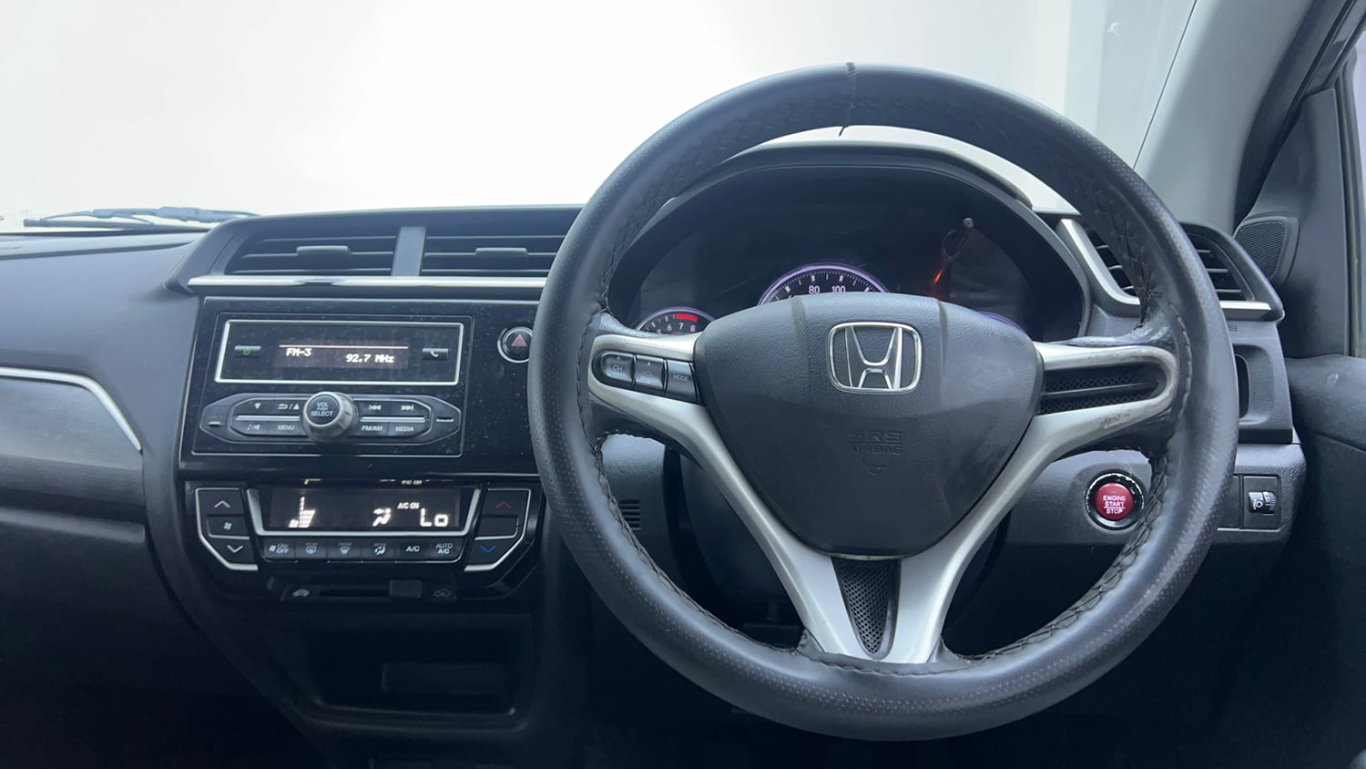 Used 2017 Honda BR-V VX Petrol Petrol Manual interior STEERING VIEW