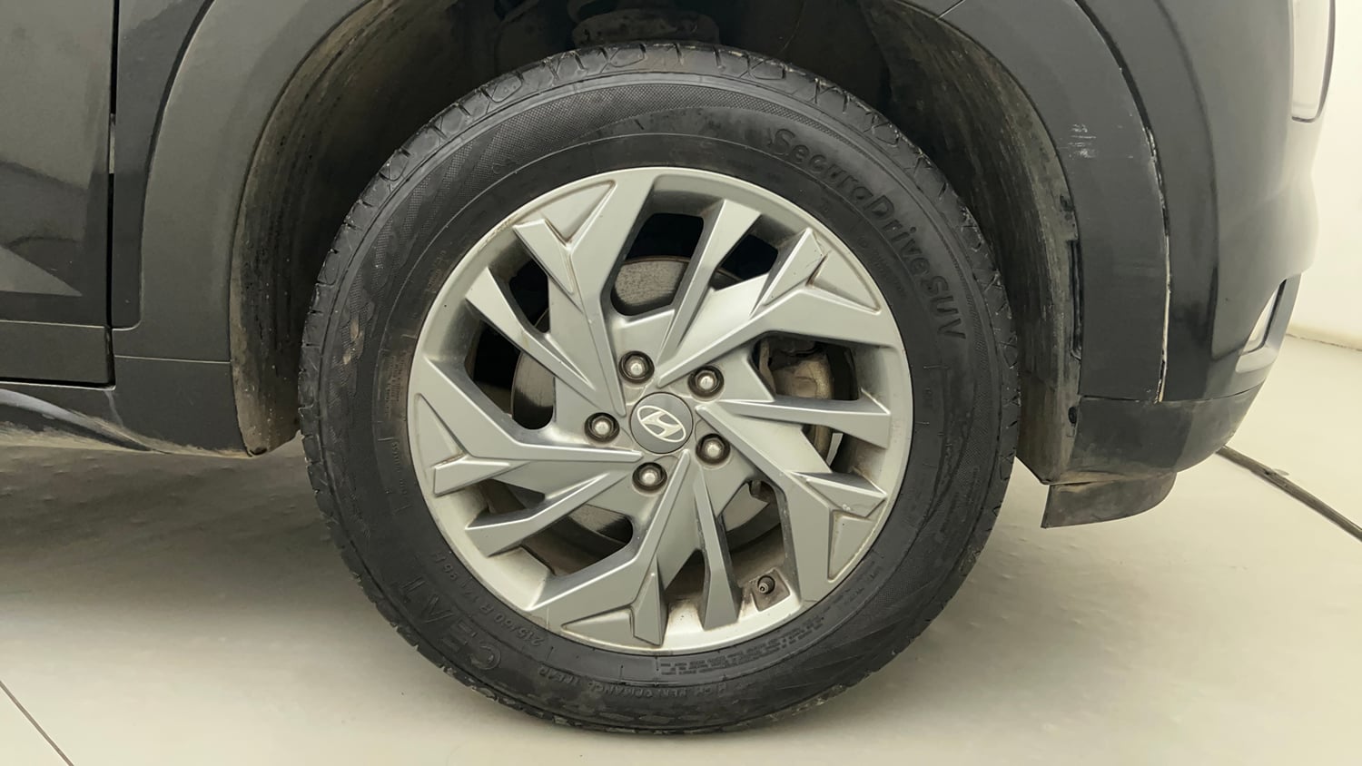 Used 2020 Hyundai Creta SX (O) 1.4 Turbo 7 DCT Petrol Automatic tyres RIGHT FRONT TYRE RIM VIEW