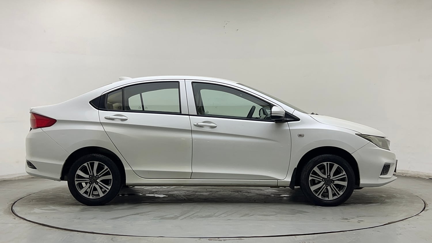 Used 2021 Honda City 4th Generation SV Petrol Petrol Manual exterior RIGHT SIDE VIEW