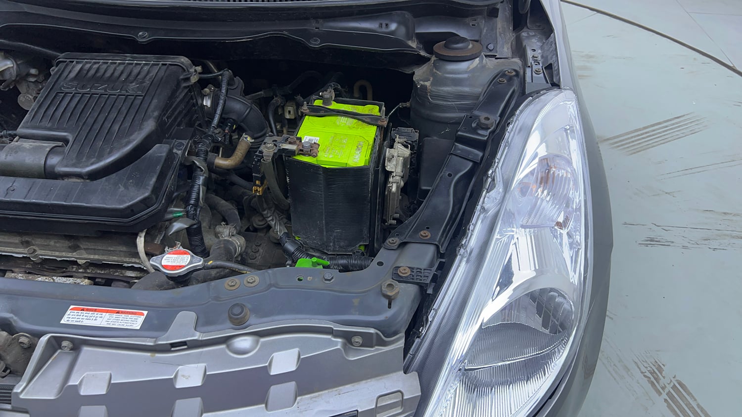 Used 2014 Maruti Suzuki Swift VXi Petrol Manual engine ENGINE LEFT SIDE VIEW