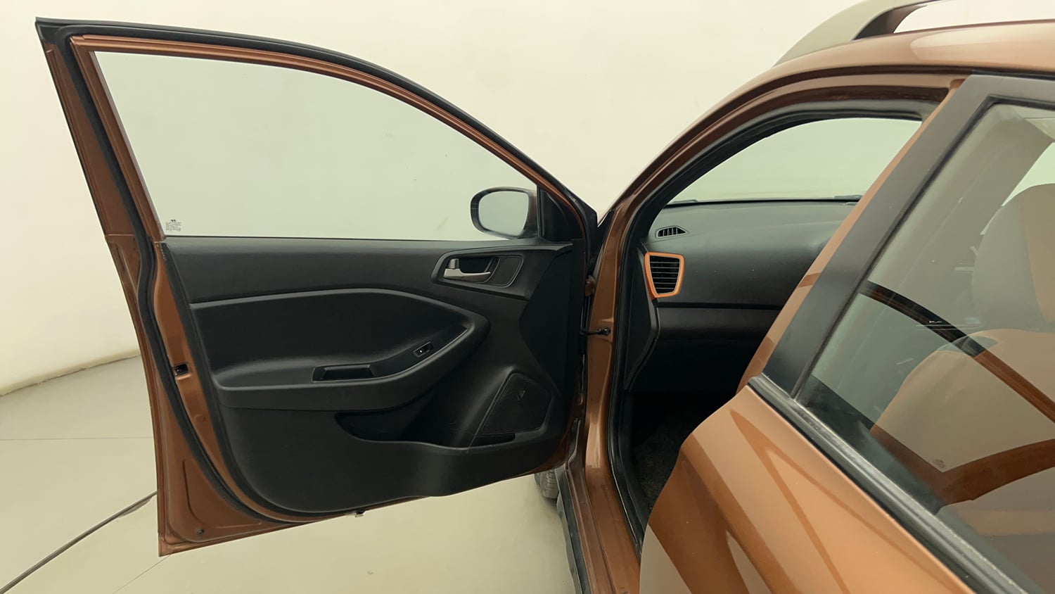 Used 2016 Hyundai i20 Active 1.2 S Petrol Manual interior LEFT FRONT DOOR OPEN VIEW