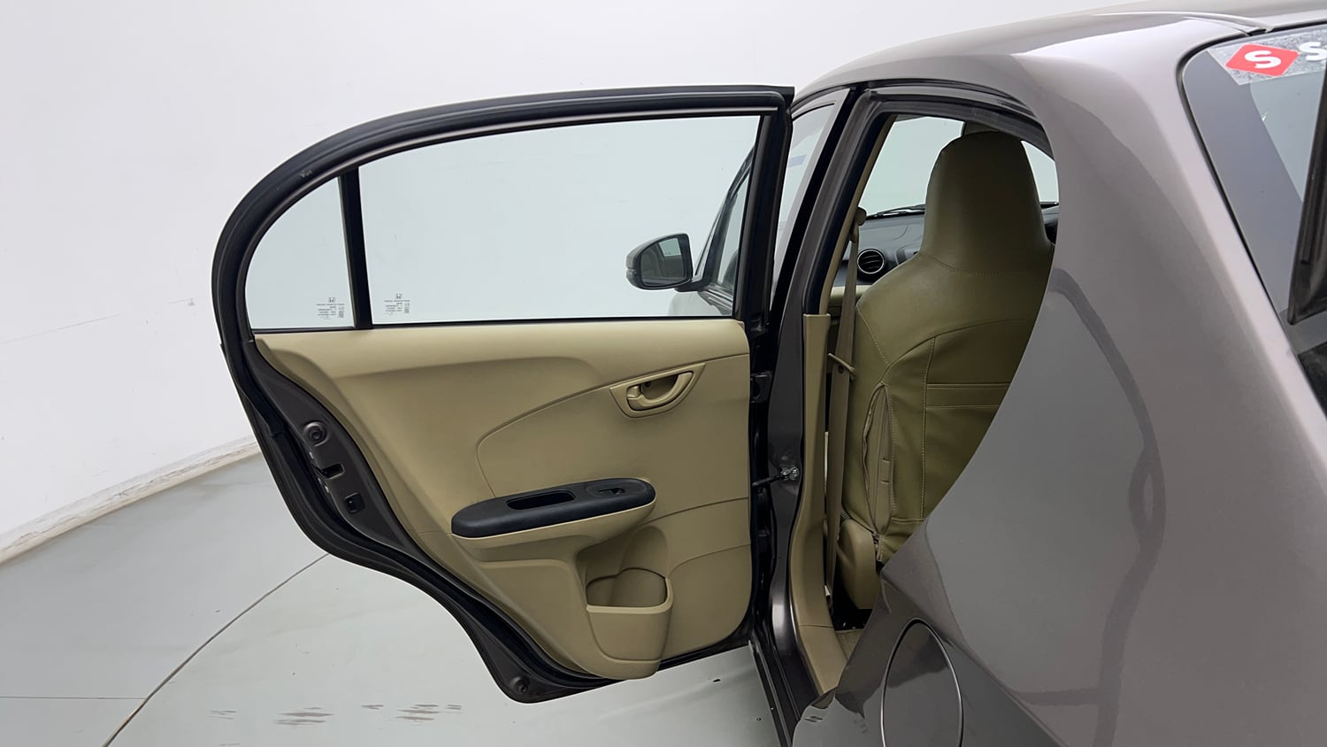 Used 2016 Honda Amaze 1.2 S i-VTEC Petrol Manual interior LEFT REAR DOOR OPEN VIEW