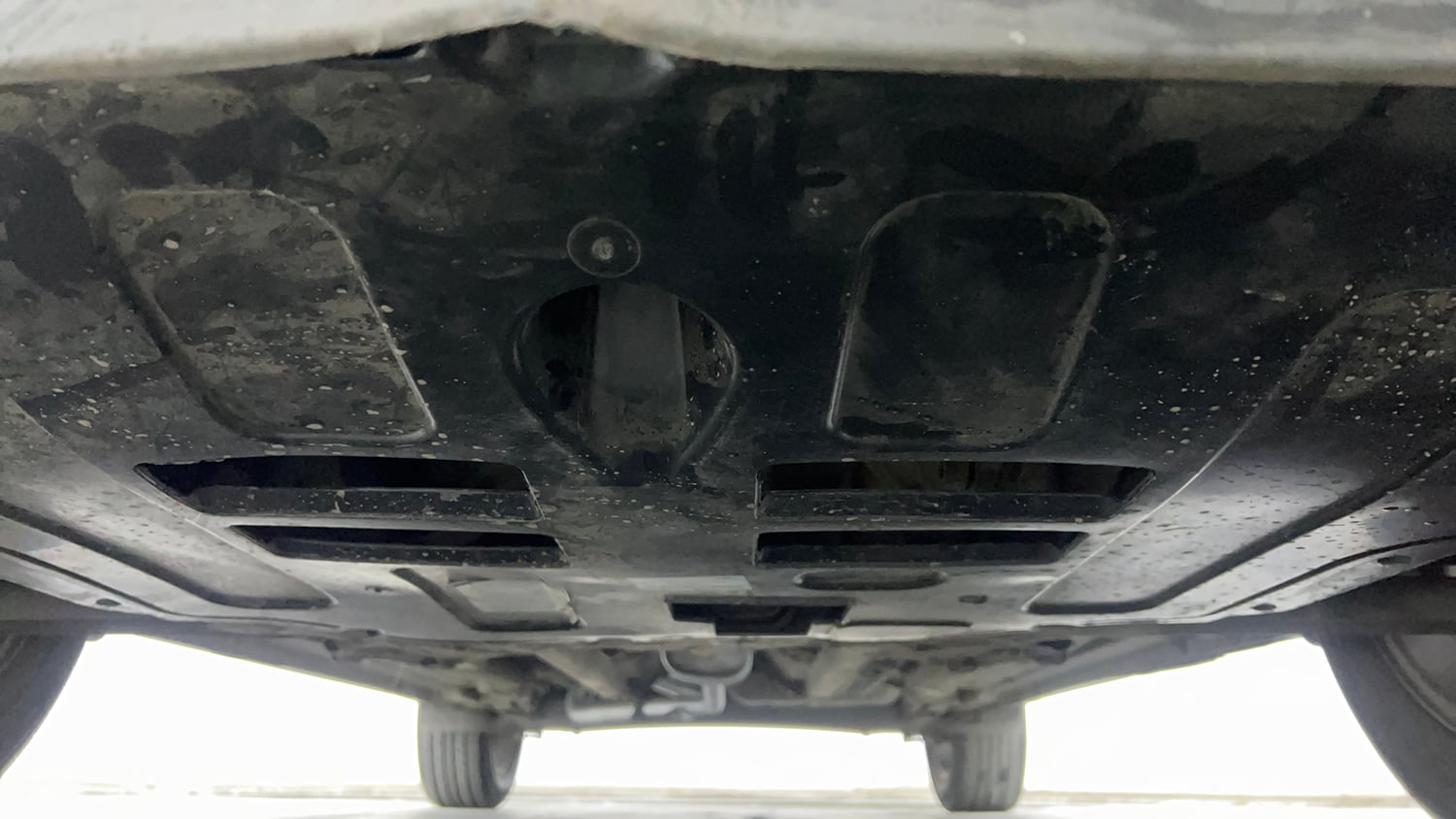 Used 2019 Hyundai Creta SX 1.6 AT Petrol Petrol Automatic extra FRONT LEFT UNDERBODY VIEW