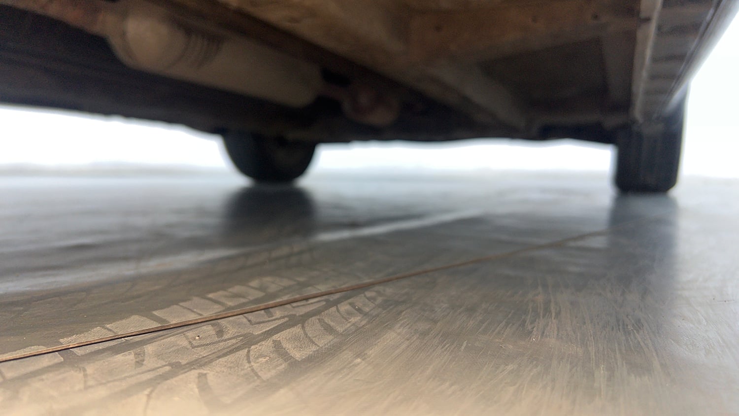 Used 2015 Maruti Suzuki Swift Dzire ZXI Petrol Manual extra REAR RIGHT UNDERBODY VIEW