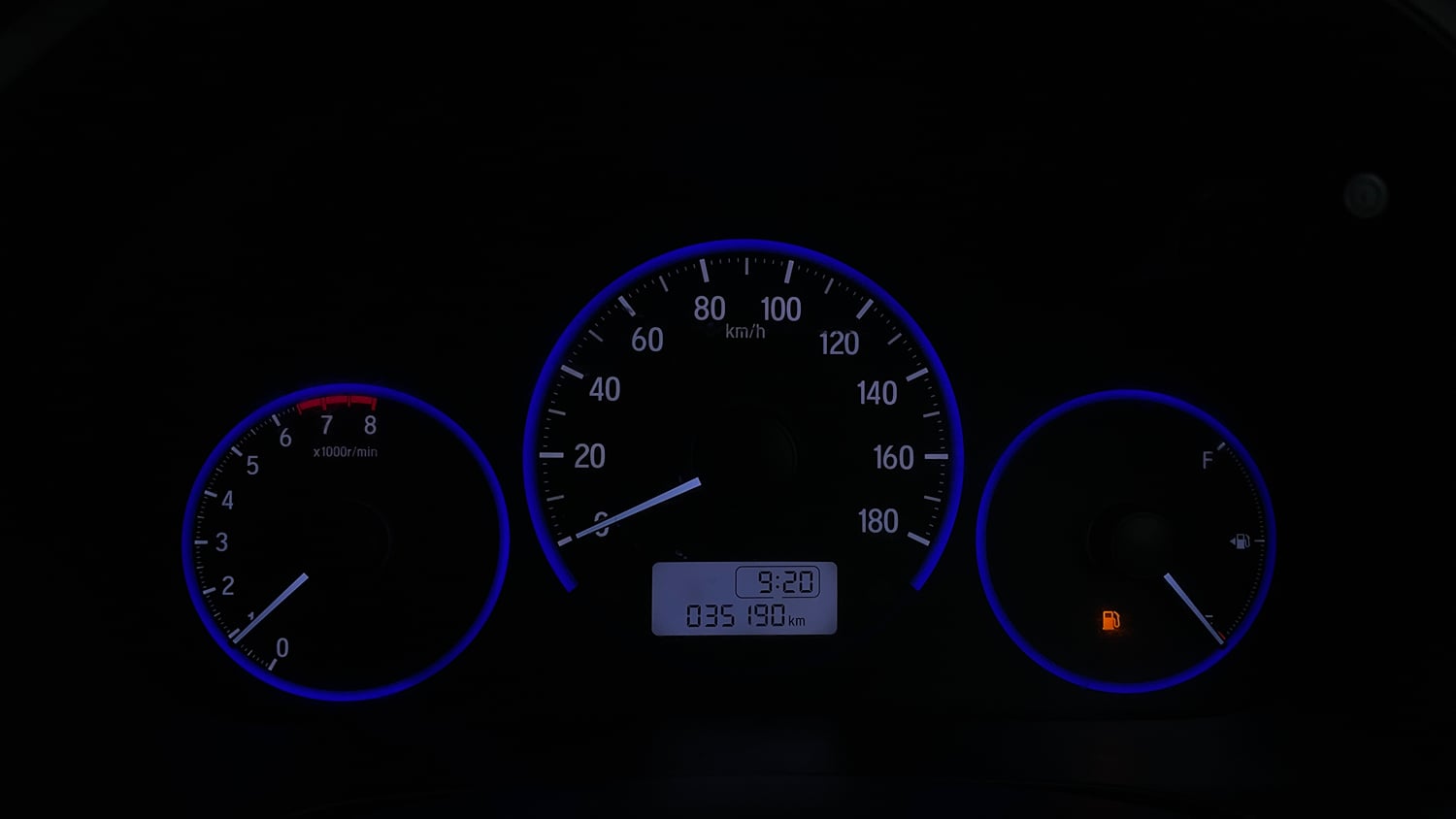 Used 2016 Honda Brio VX MT Petrol Manual interior CLUSTERMETER VIEW