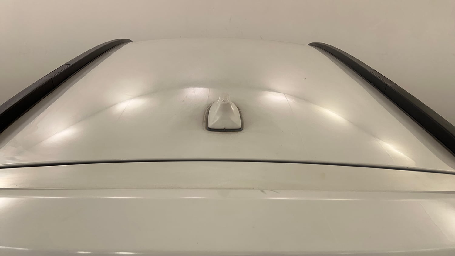 Used 2015 Hyundai Grand i10 Asta AT 1.2 Kappa VTVT Petrol Automatic exterior EXTERIOR ROOF VIEW