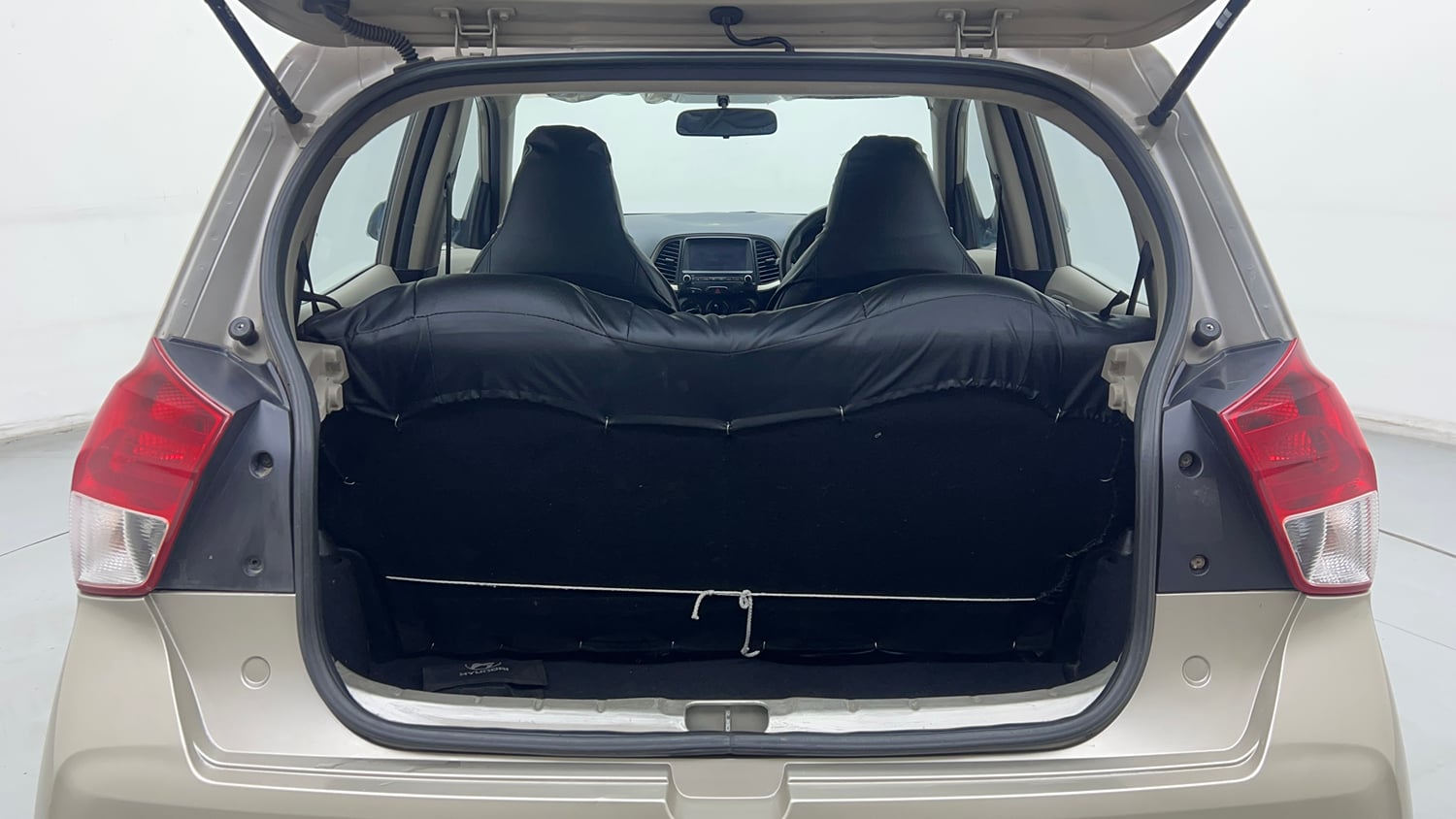 Used 2020 Hyundai Santro Asta Petrol Manual interior DICKY INSIDE VIEW