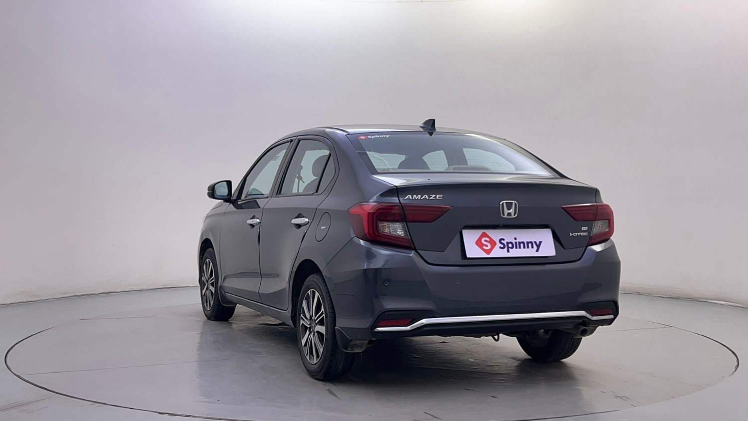 Used 2021 Honda Amaze VX MT 1.5 Diesel Diesel Manual exterior LEFT REAR CORNER VIEW