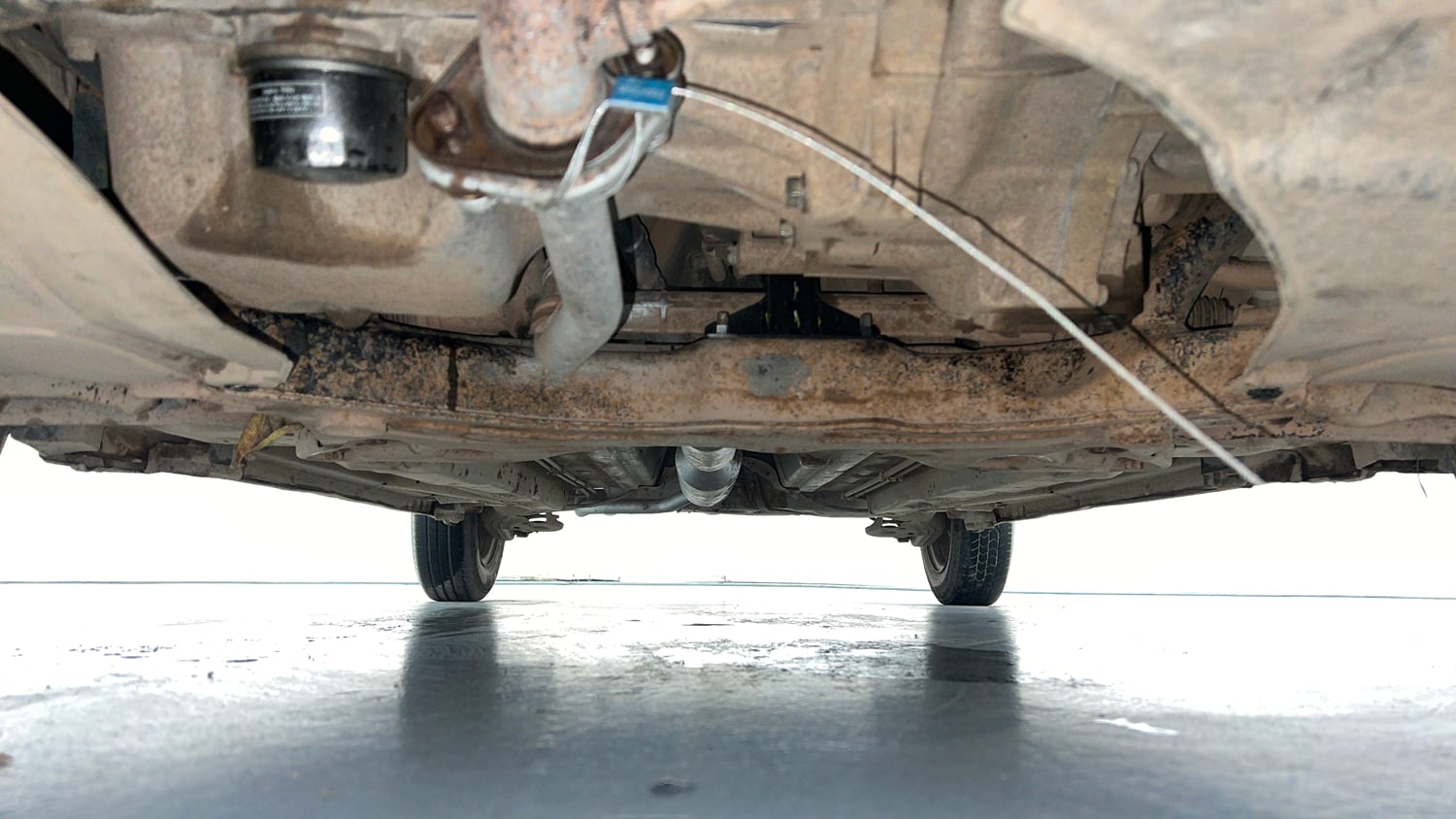 Used 2013 Maruti Suzuki Swift VXi Petrol Manual extra FRONT LEFT UNDERBODY VIEW