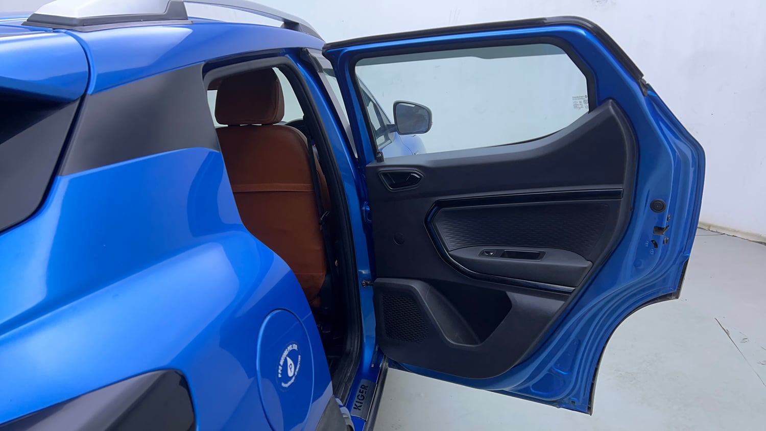 Used 2022 Renault Kiger RXZ Turbo CVT Petrol Automatic interior RIGHT REAR DOOR OPEN VIEW