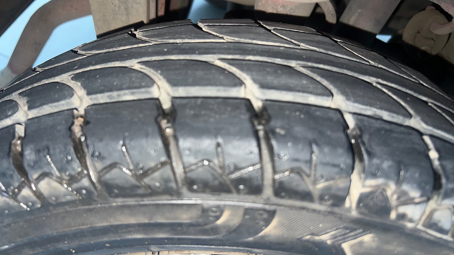 Used 2016 Maruti Suzuki Alto 800 Vxi Petrol Manual tyres RIGHT REAR TYRE TREAD VIEW