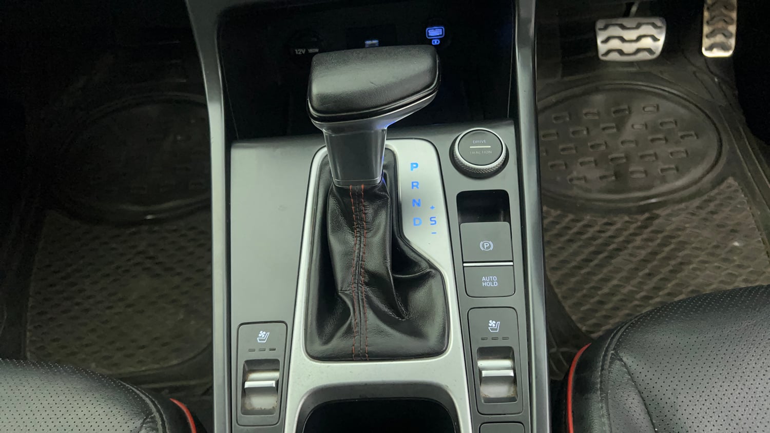 Used 2020 Hyundai Creta SX (O) 1.4 Turbo 7 DCT Petrol Automatic interior GEAR  KNOB VIEW