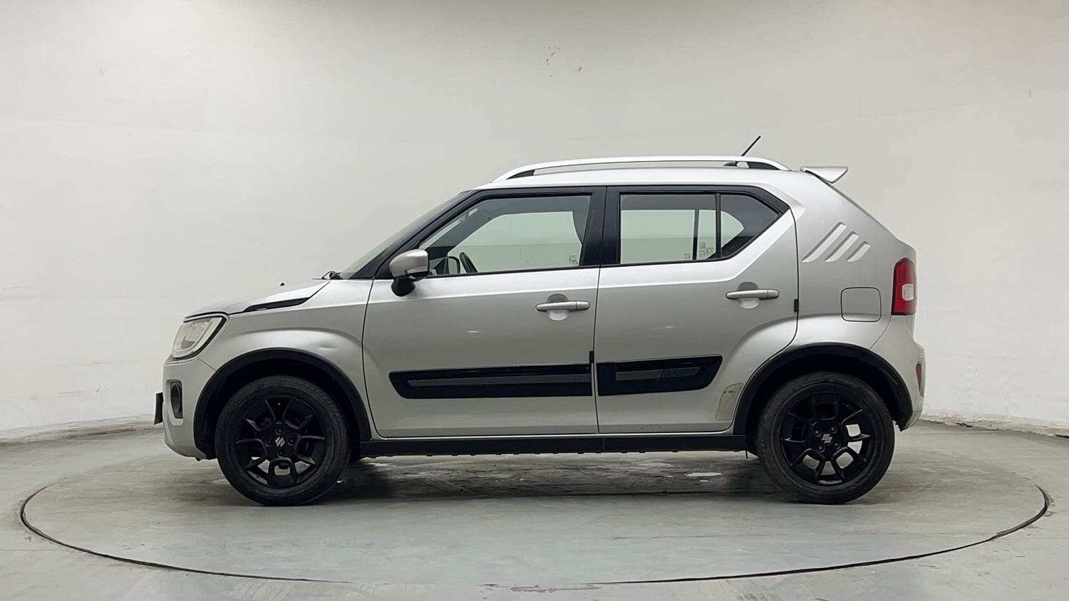 Used 2020 Maruti Suzuki Ignis Alpha 1.2 AMT Petrol Automatic exterior LEFT SIDE VIEW