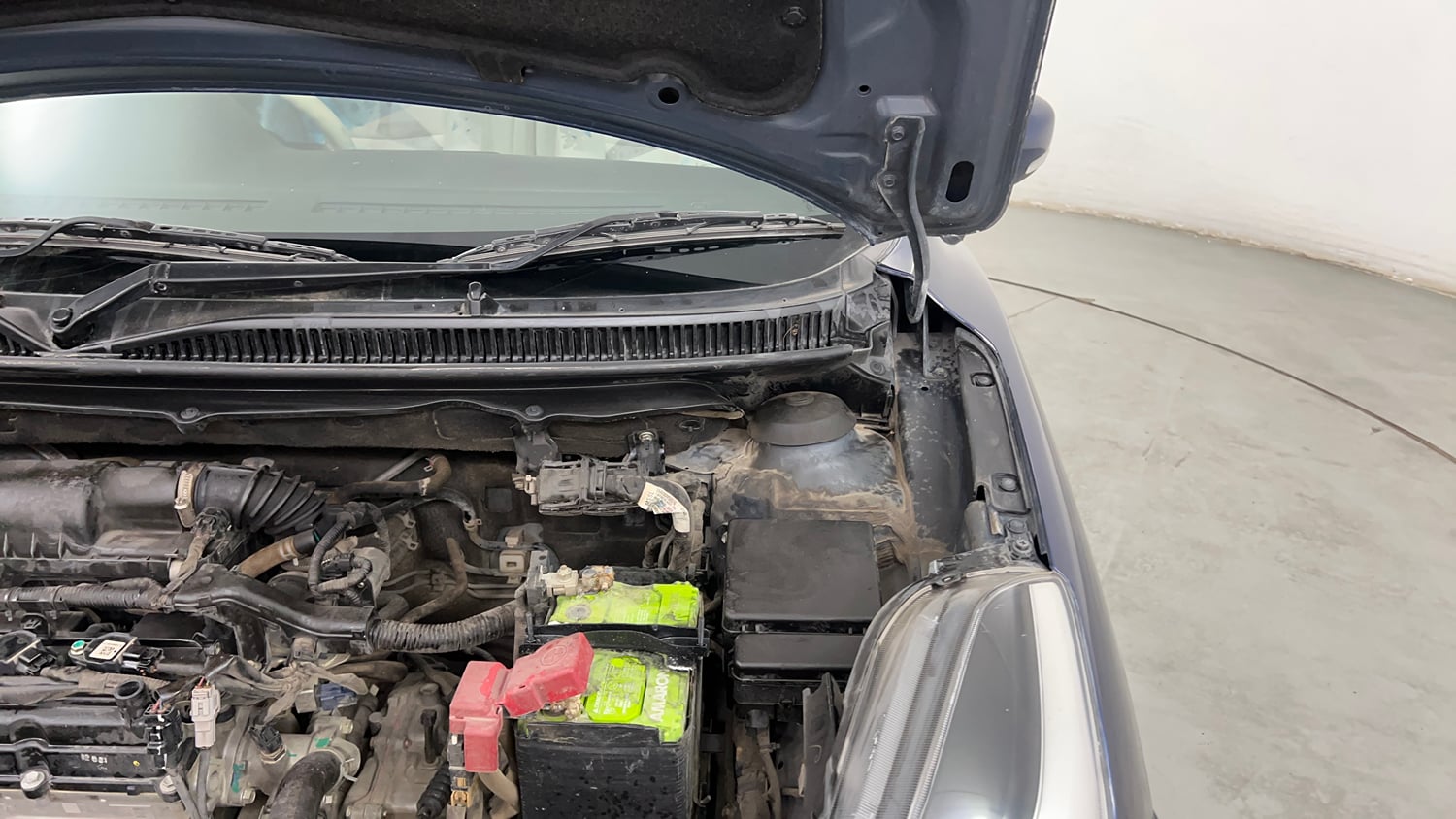 Used 2021 Maruti Suzuki Baleno Zeta Automatic Petrol Automatic engine ENGINE LEFT SIDE HINGE & APRON VIEW