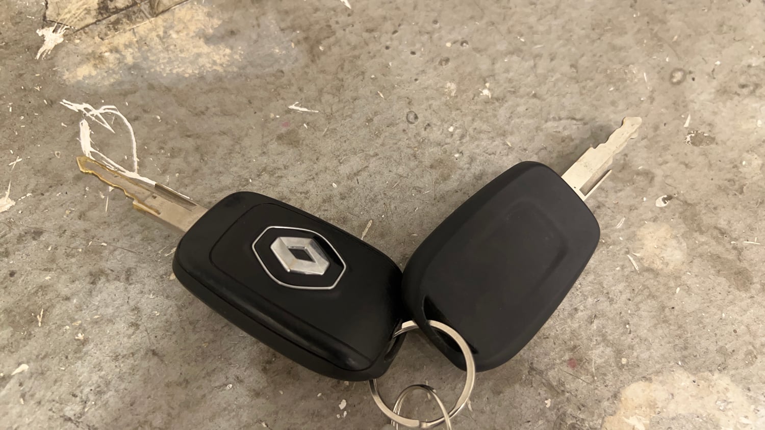 Used 2022 Renault Kwid CLIMBER AMT Petrol Automatic extra CAR KEY VIEW