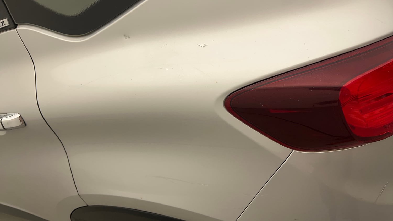 Used 2019 Renault Triber RXZ Petrol Manual dents MINOR DENT