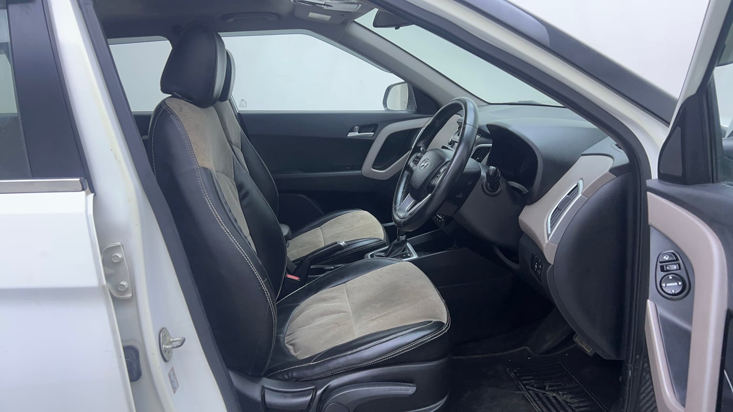 Used 2019 Hyundai Creta SX 1.6 AT Petrol Petrol Automatic interior RIGHT SIDE FRONT DOOR CABIN VIEW