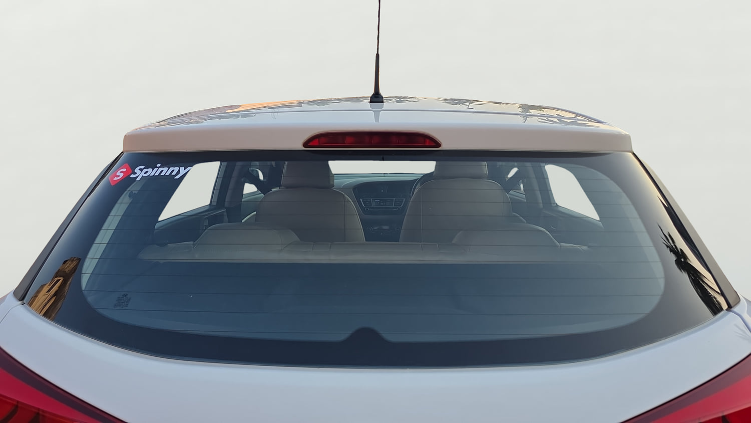 Used 2015 Hyundai Elite i20 Sportz 1.2 (O) Petrol Manual exterior BACK WINDSHIELD VIEW