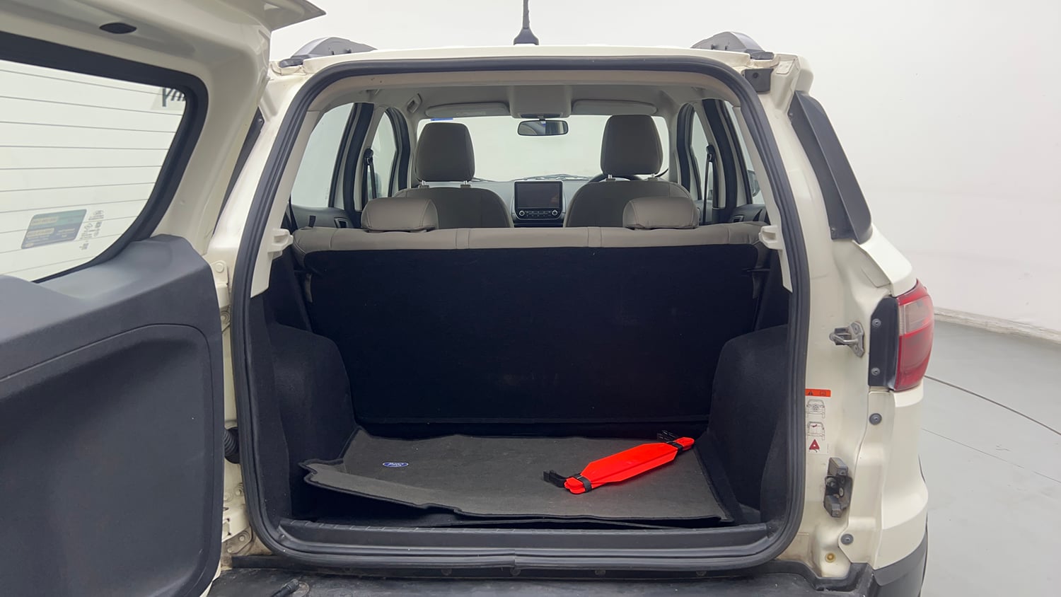 Used 2021 Ford EcoSport Trend 1.5L Ti-VCT Petrol Manual interior DICKY INSIDE VIEW