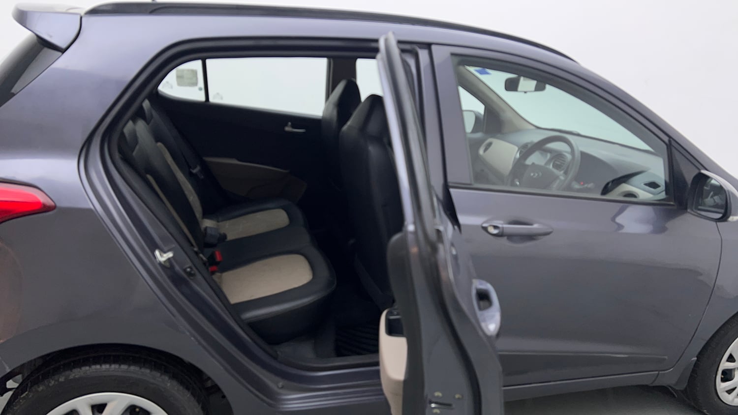 Used 2018 Hyundai Grand i10 Sportz 1.2 Kappa VTVT Petrol Manual interior RIGHT SIDE REAR DOOR CABIN VIEW