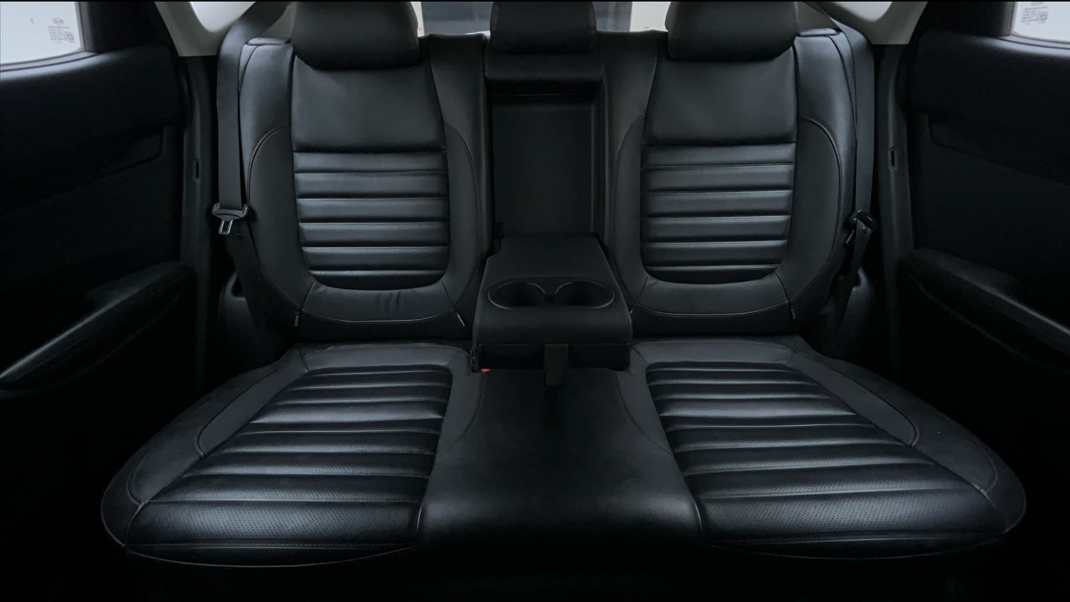 Used 2019 kia Seltos GTX DCT 1.4 Petrol Automatic interior REAR SEAT CONDITION VIEW