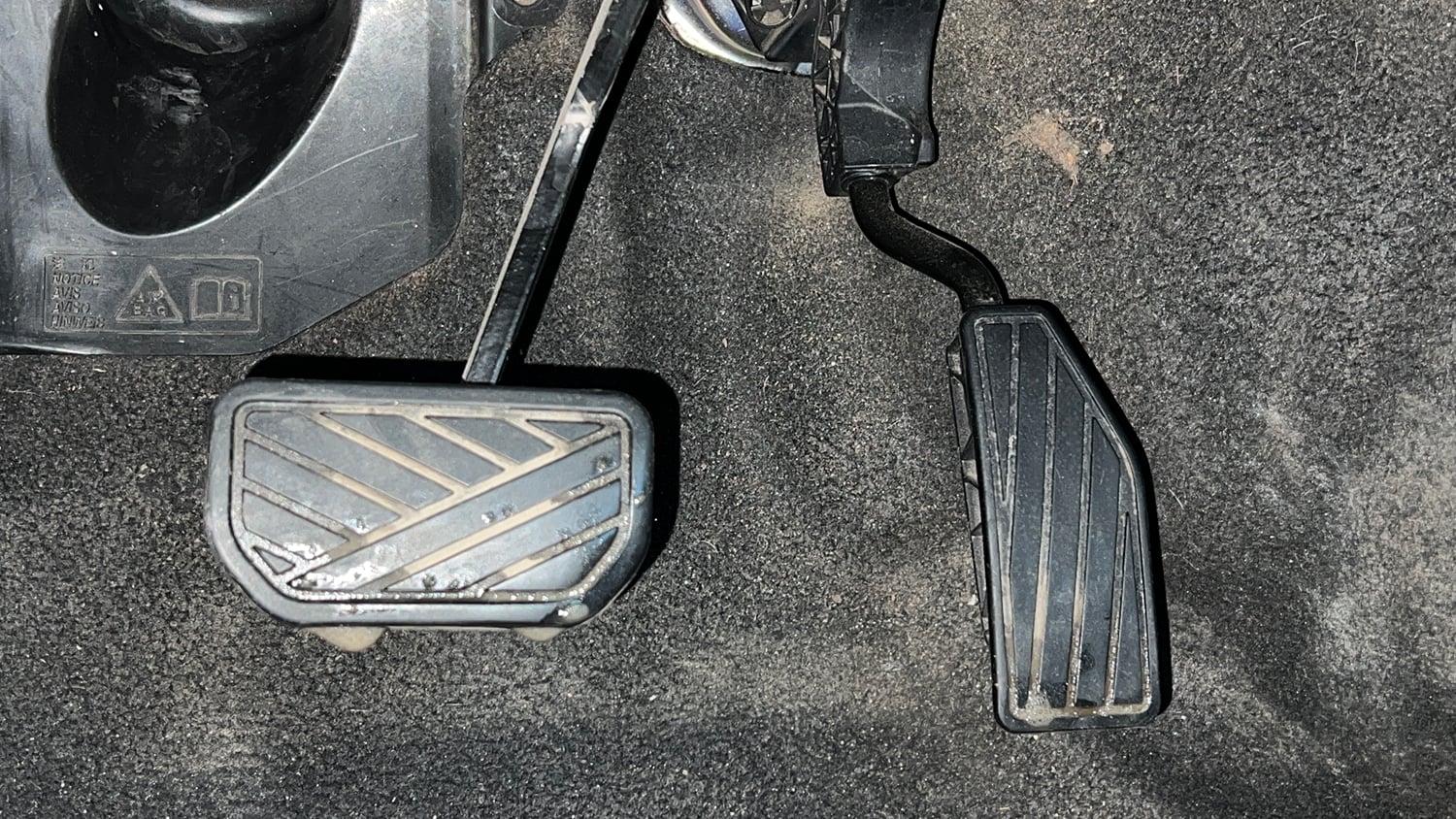 Used 2020 Maruti Suzuki Ignis Alpha 1.2 AMT Petrol Automatic interior PEDALS VIEW