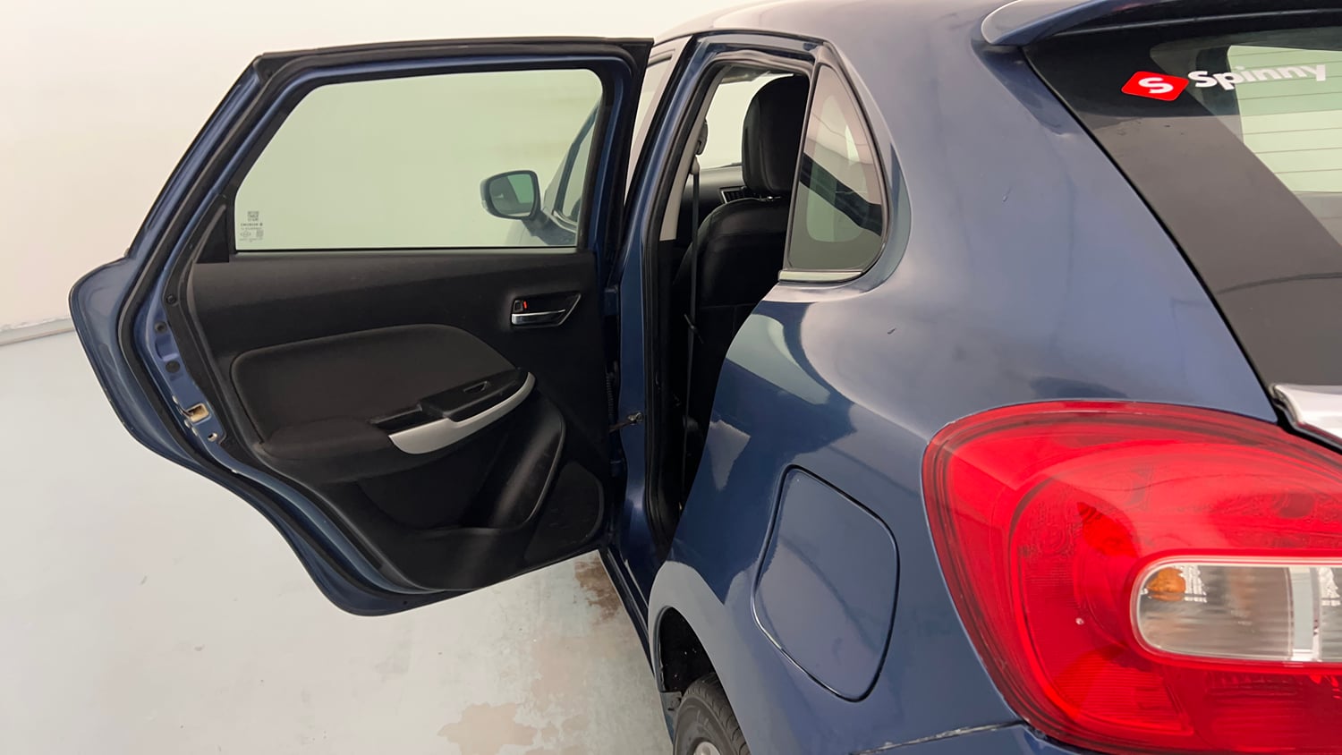 Used 2018 Maruti Suzuki Baleno Zeta 1.2 Petrol Manual interior LEFT REAR DOOR OPEN VIEW