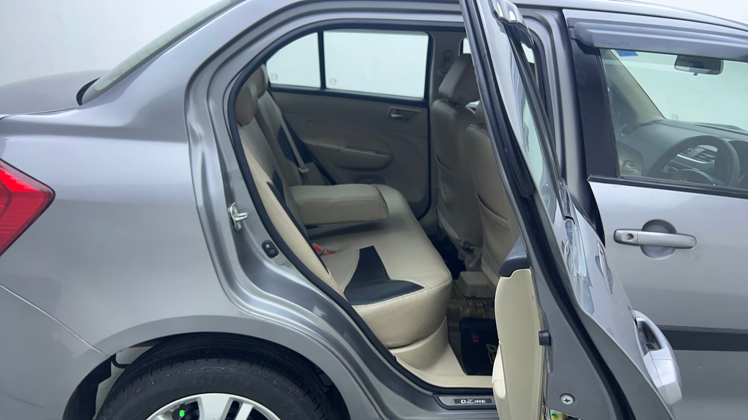 Used 2015 Maruti Suzuki Swift Dzire ZXI Petrol Manual interior RIGHT SIDE REAR DOOR CABIN VIEW