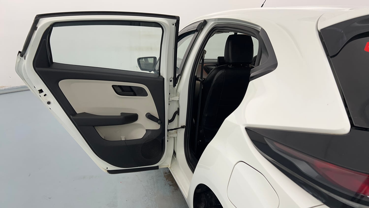 Used 2024 Tata Altroz XE Plus Diesel Diesel Manual interior LEFT REAR DOOR OPEN VIEW