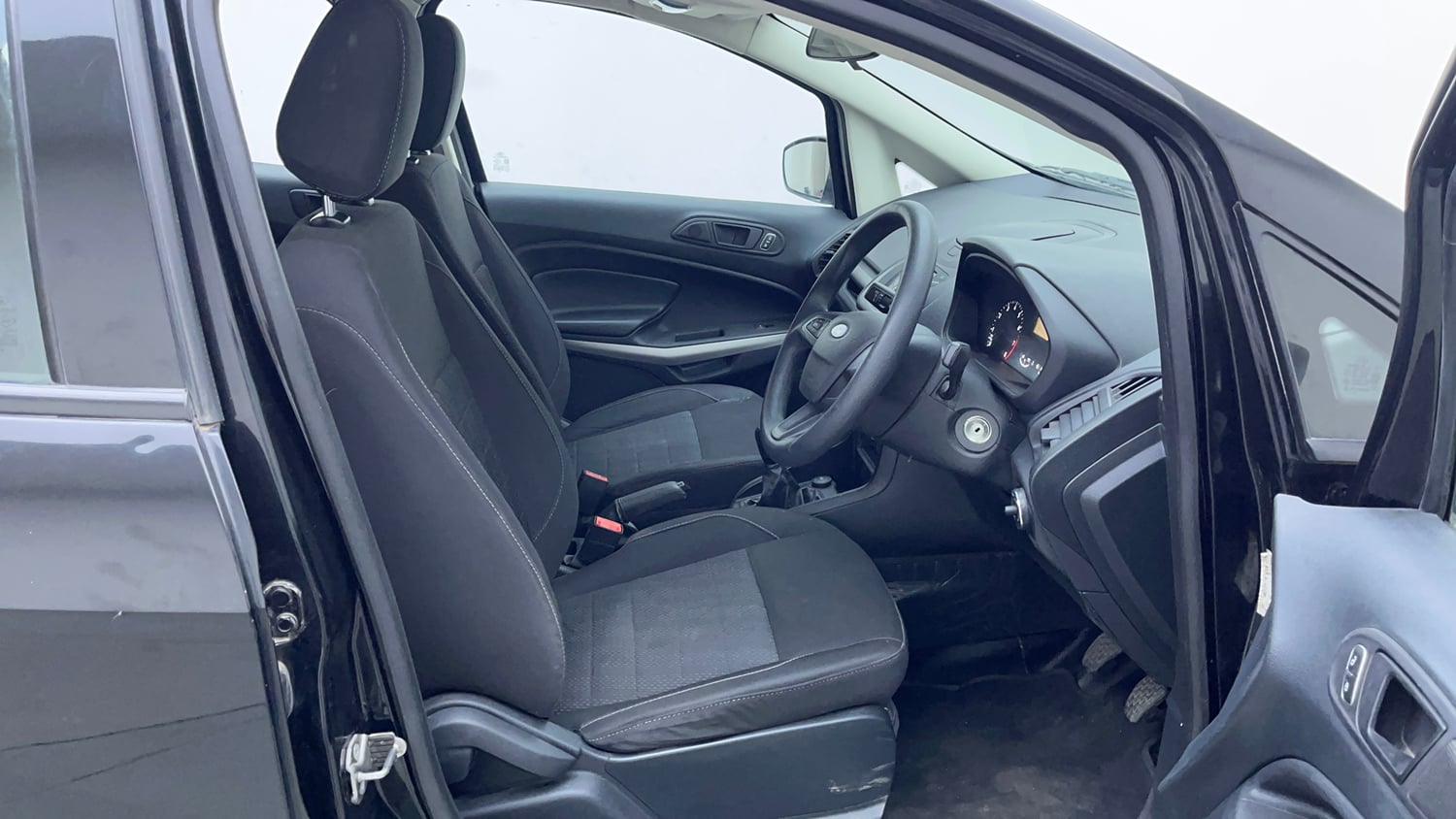 Used 2018 Ford EcoSport Ambiente 1.5L Ti-VCT Petrol Manual interior RIGHT SIDE FRONT DOOR CABIN VIEW