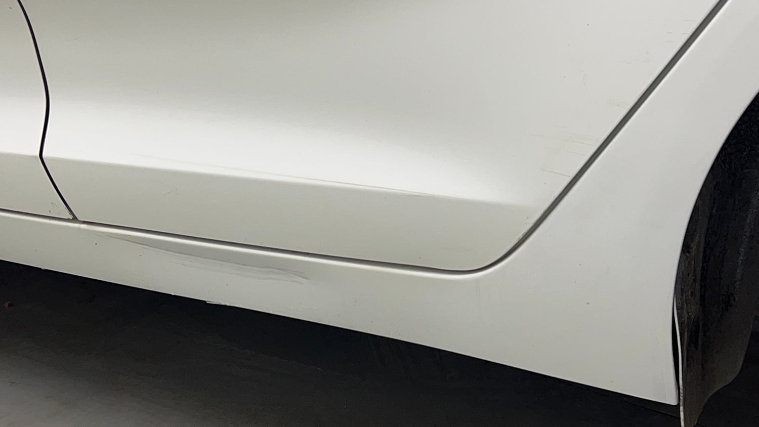 Used 2022 Tata Altroz XE Petrol Petrol Manual dents MINOR DENT