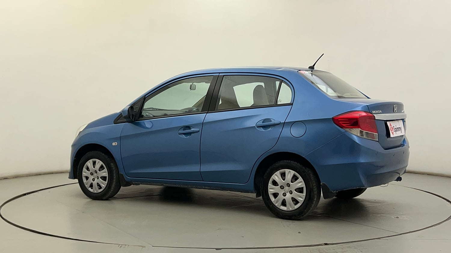 Used 2014 Honda Amaze 1.2 S i-VTEC Petrol Manual exterior LEFT REAR CORNER VIEW