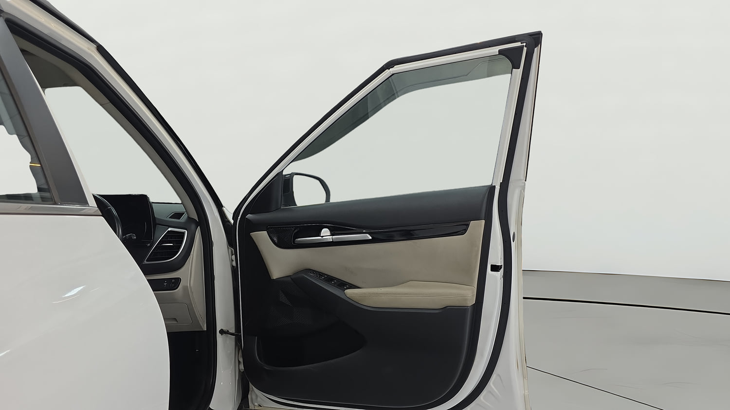 Used 2020 Kia Seltos HTX IVT 1.5 Petrol Automatic interior RIGHT FRONT DOOR OPEN VIEW