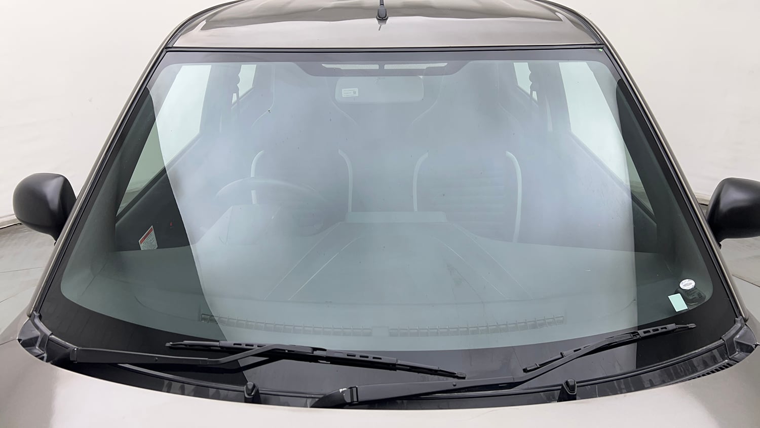 Used 2020 Maruti Suzuki Wagon R LXi (O) 1.0 CNG Cng Manual exterior FRONT WINDSHIELD VIEW