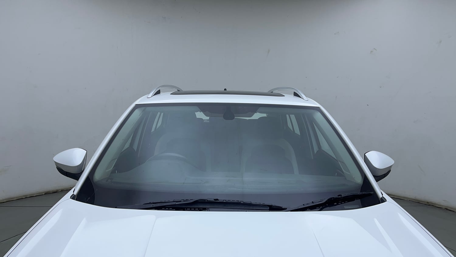 Used 2023 Volkswagen Taigun Topline 1.0 TSI AT Petrol Automatic exterior FRONT WINDSHIELD VIEW