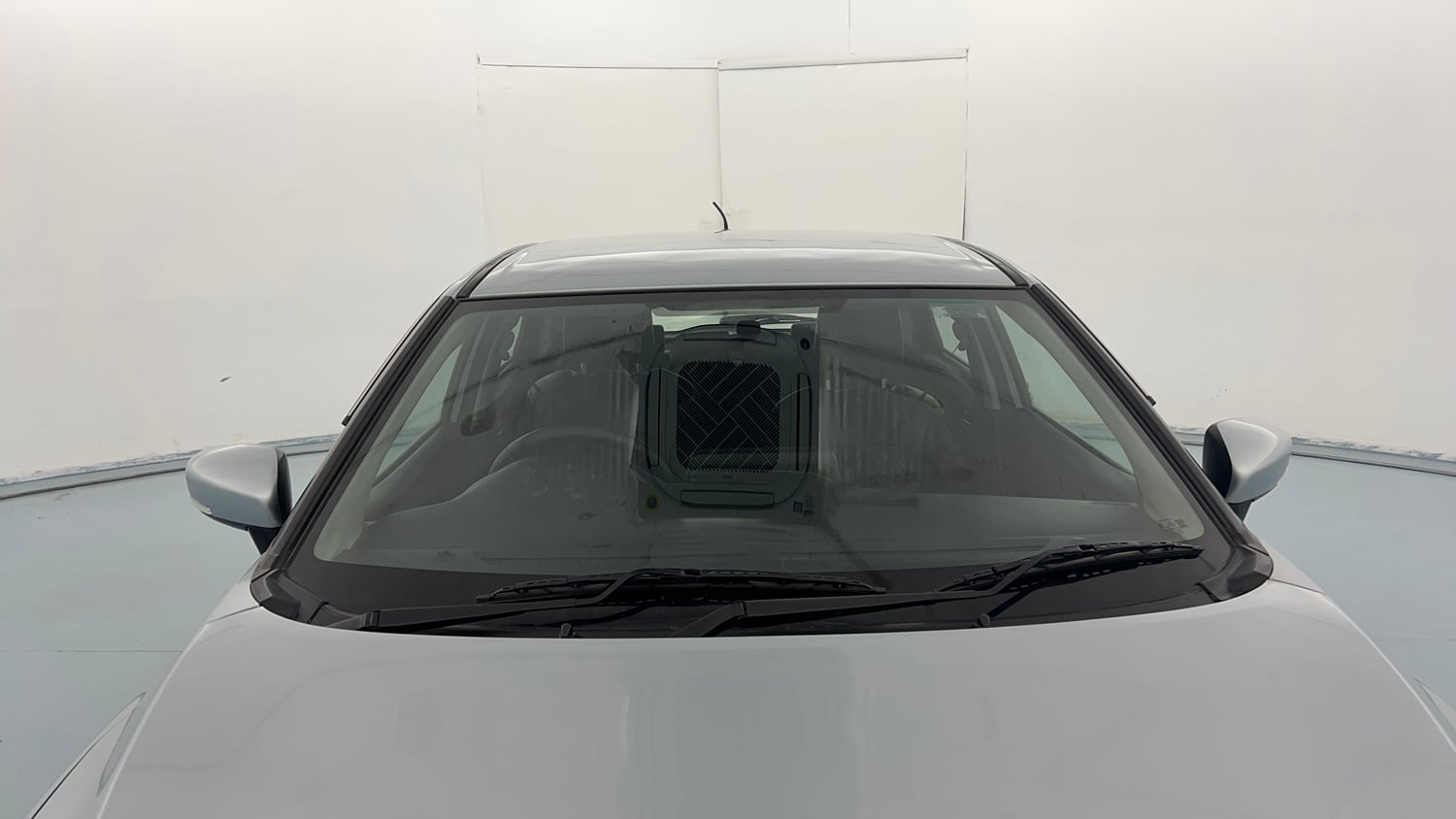 Used 2023 Maruti Suzuki Baleno Zeta MT Petrol Manual exterior FRONT WINDSHIELD VIEW