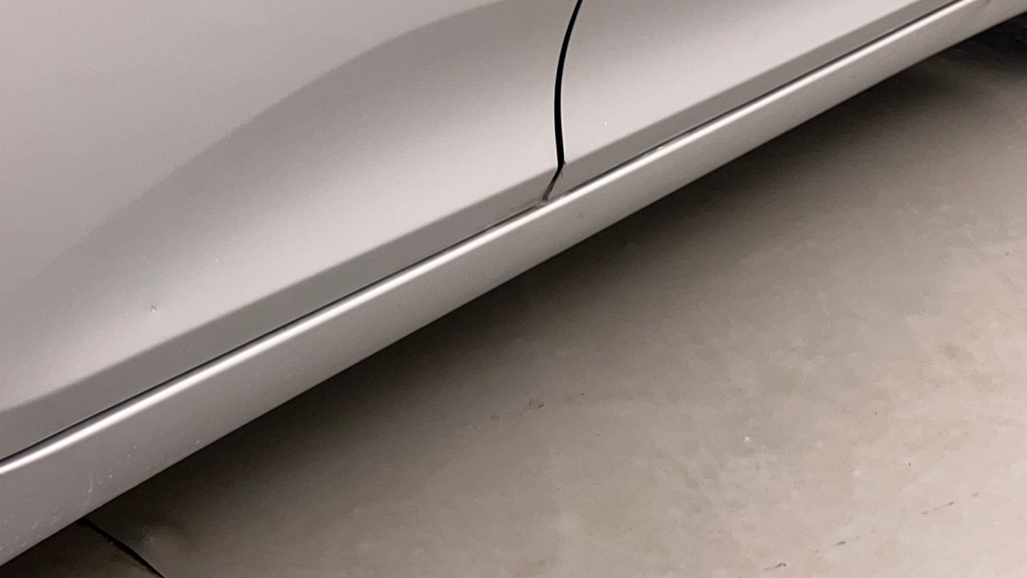 Used 2014 Hyundai Eon Era + Petrol Manual dents MINOR SCRATCH