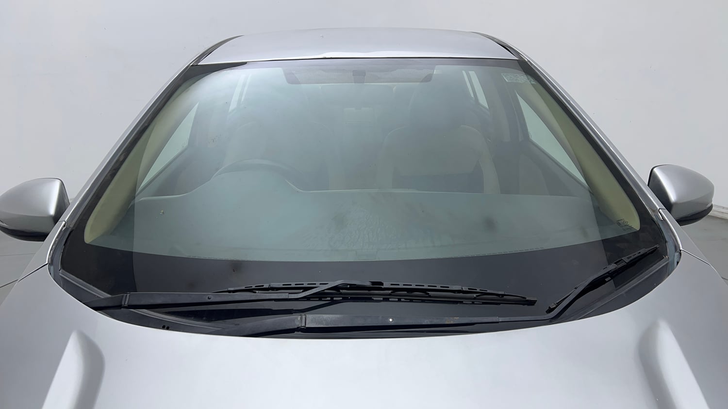 Used 2015 Honda City V Petrol Manual exterior FRONT WINDSHIELD VIEW