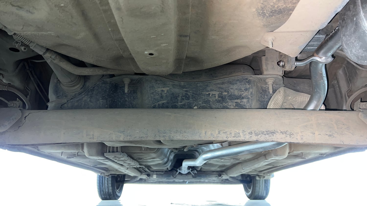 Used 2020 Hyundai Santro Asta Petrol Manual extra REAR UNDERBODY VIEW (TAKEN FROM REAR)