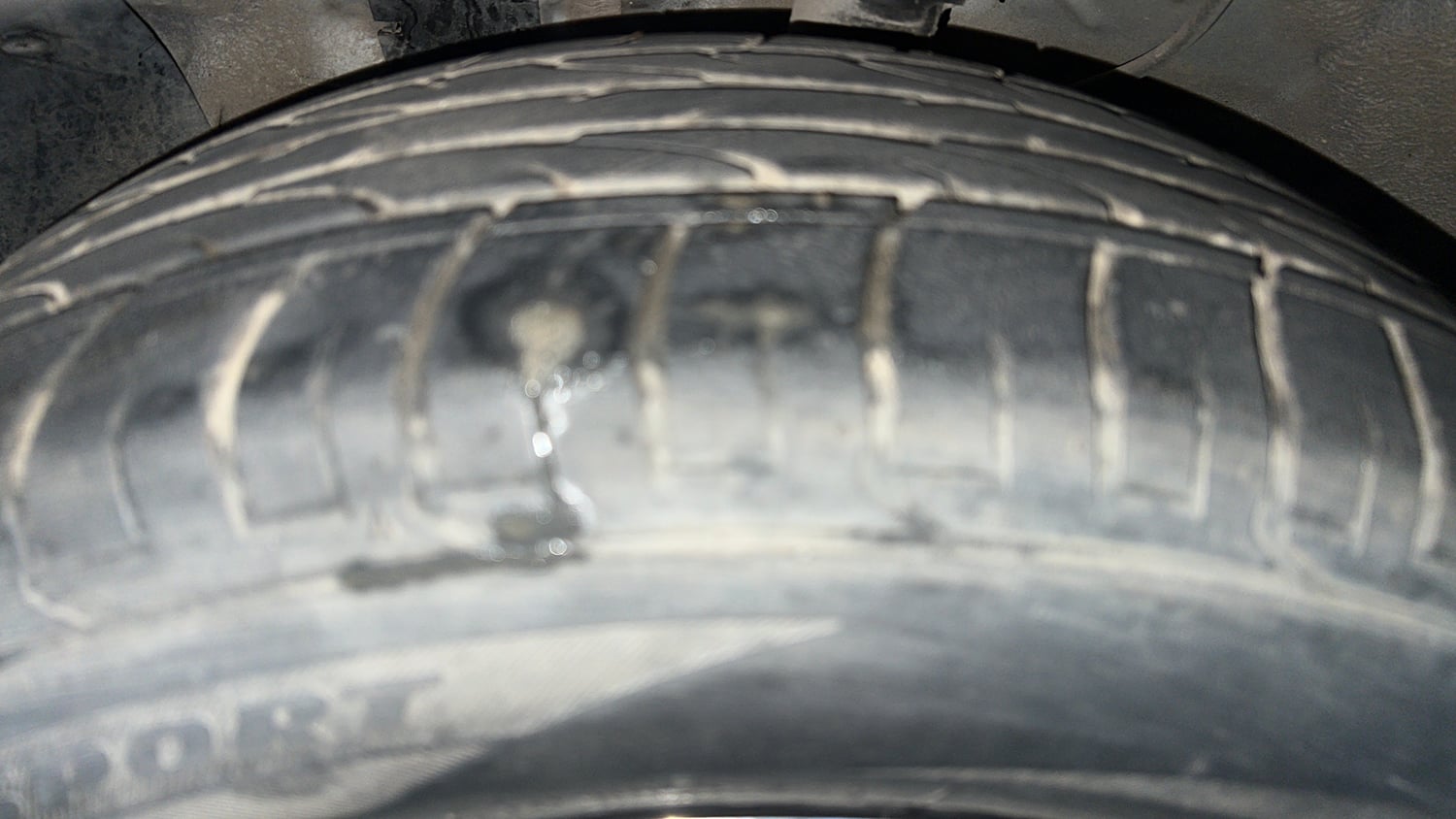 Used 2019 Hyundai Creta SX 1.6 AT Petrol Petrol Automatic tyres LEFT FRONT TYRE TREAD VIEW