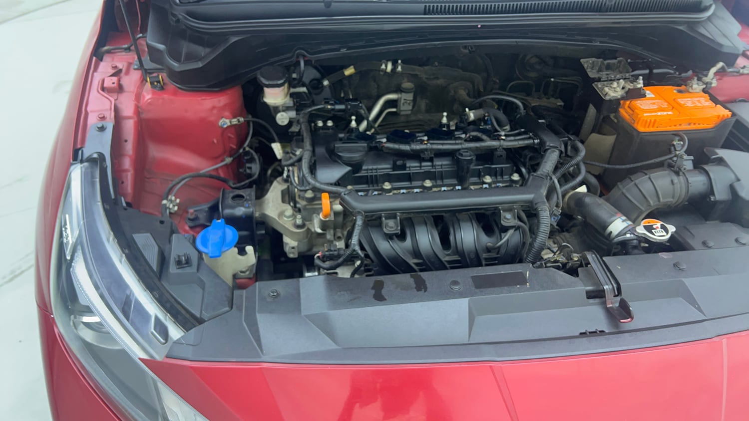 Used 2021 Hyundai i20 Asta 1.2 IVT Petrol Automatic engine ENGINE RIGHT SIDE VIEW