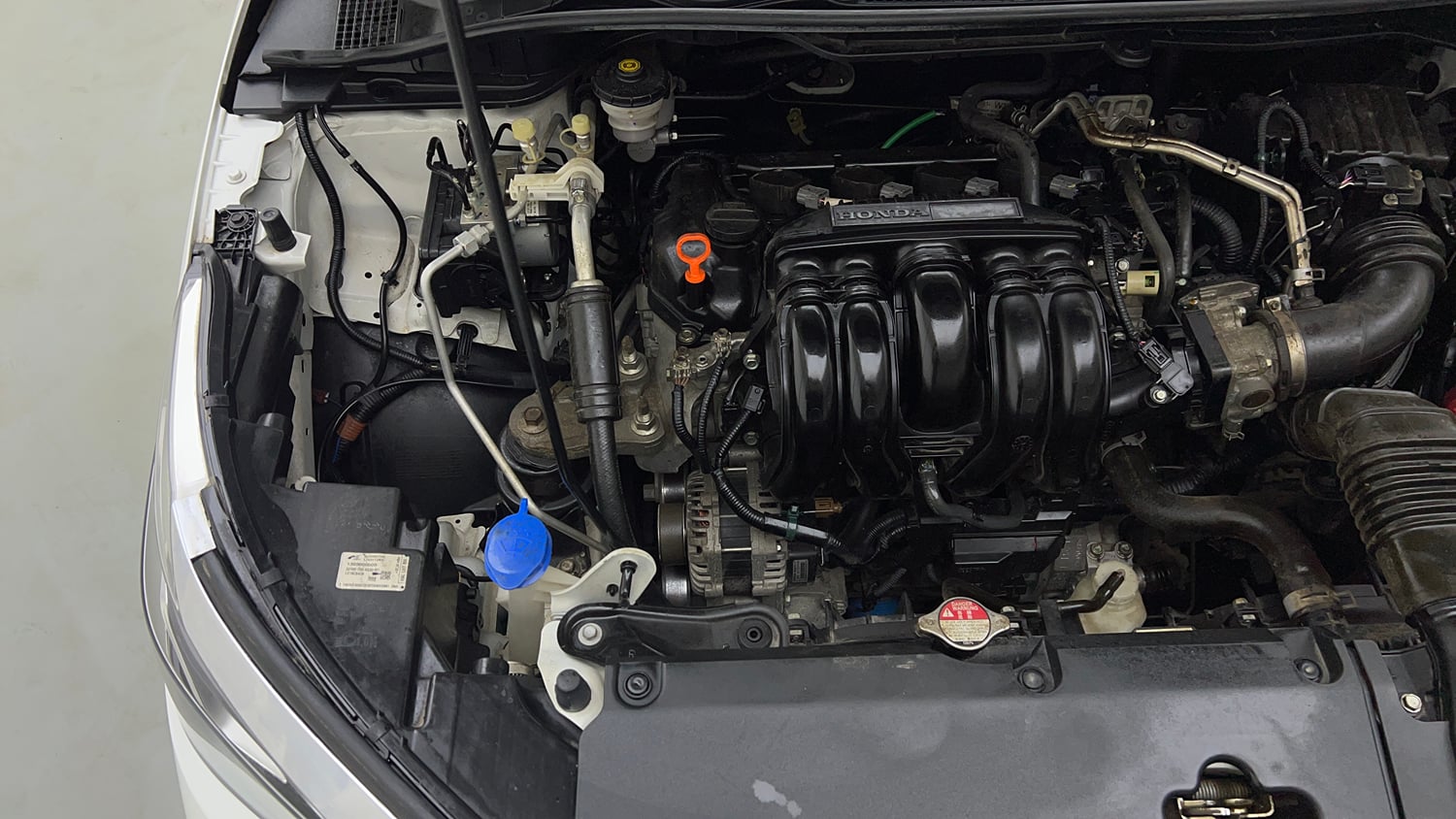 Used 2024 Honda City SV Petrol MT Petrol Manual engine ENGINE RIGHT SIDE VIEW