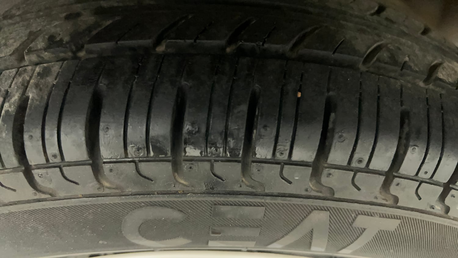Used 2017 Maruti Suzuki Alto 800 LXi Petrol Manual tyres RIGHT REAR TYRE TREAD VIEW